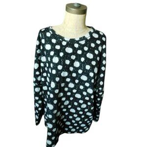 Creation Size XL Long Sleeve Cropped Knit Boutique Style Top